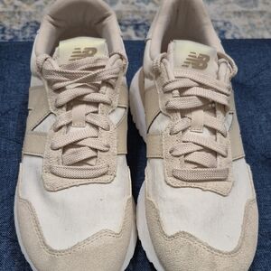 Women's New Balance Beige Sneakers